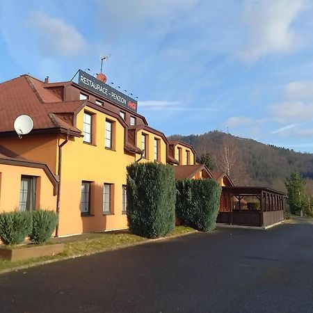 Formule Hotel Perstejn Luaran gambar