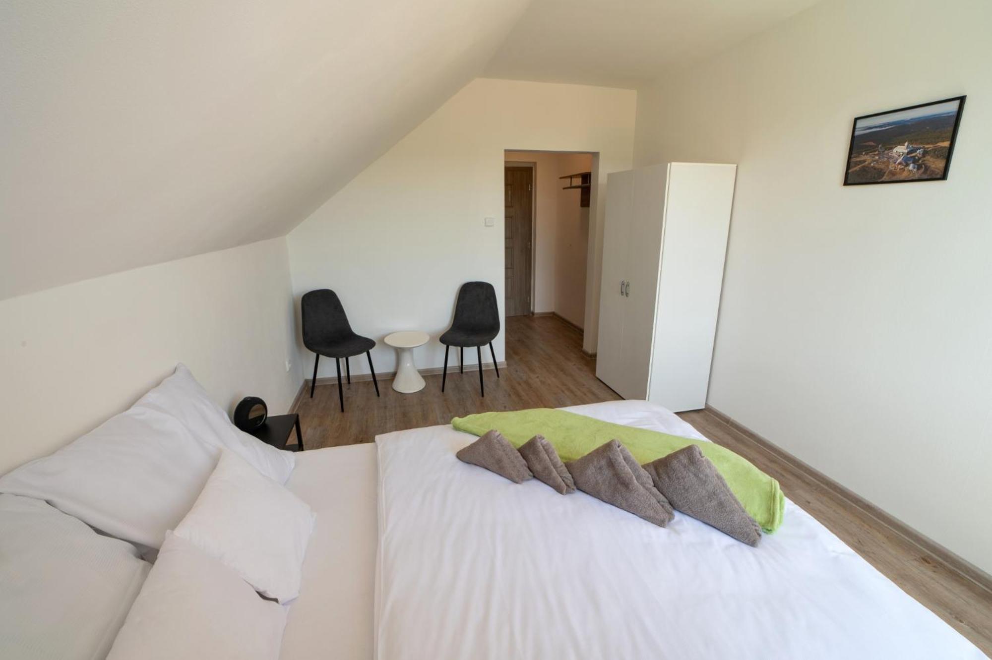 Formule Hotel Perstejn Luaran gambar